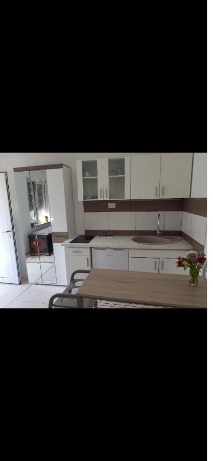 Apartmani Sit Murter Buitenkant foto